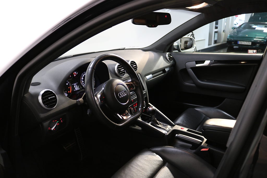 Audi RS3 2013 - miniatyr 9