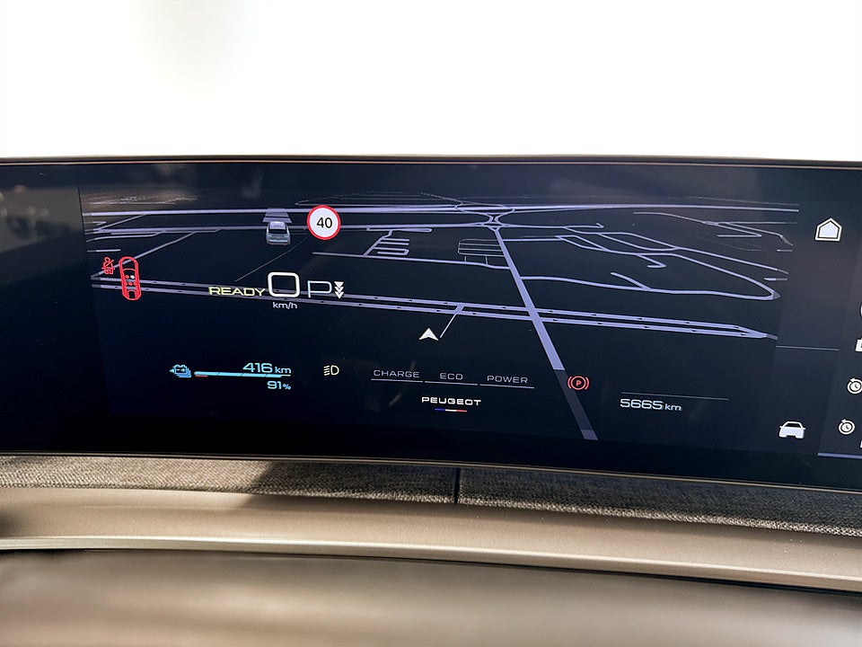 Bild på Peugeot E-3008 Edition+ - DEMO