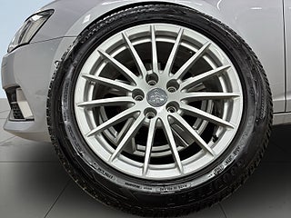 Audi A6 Avant 40 TDI quattro STronic ProlineSportS&V/Drag/Dvärm – bild 14