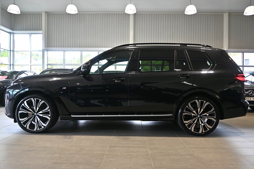 BMW X7 2025 - miniatyr 2