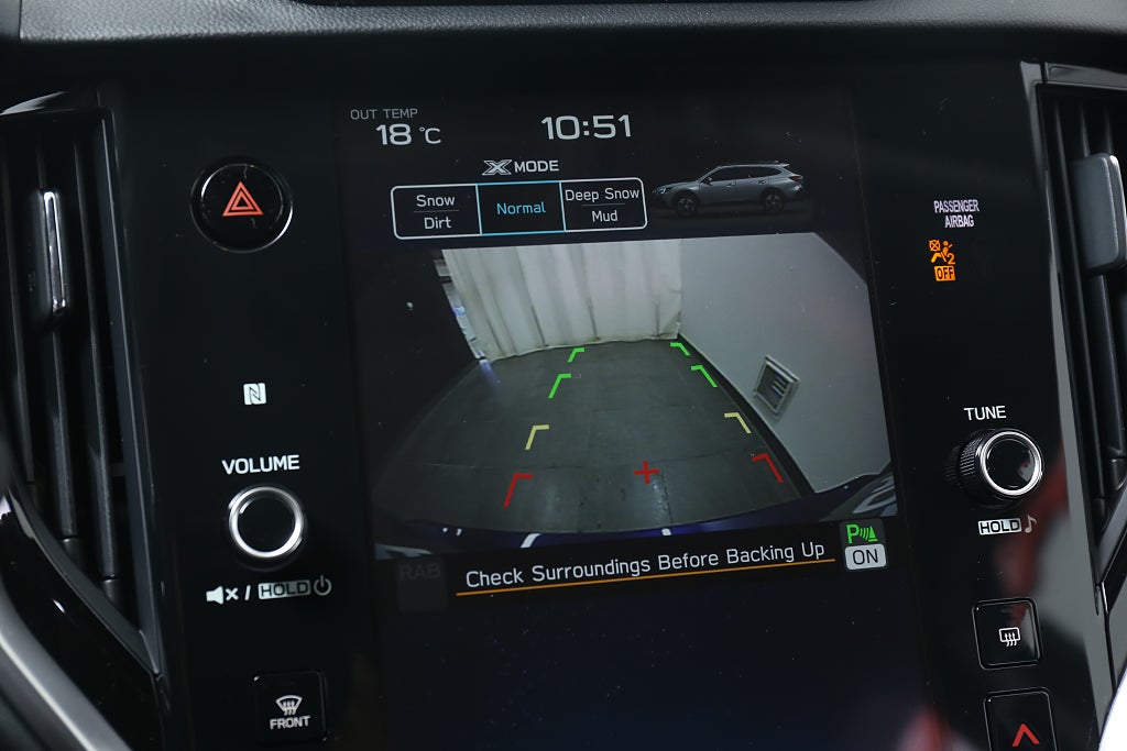 Subaru Outback Limited|  3 fria Service.