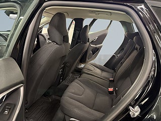 Volvo V40 D2 Geartronic Business S&V/Dvärm/Drag/Psens – bild 13