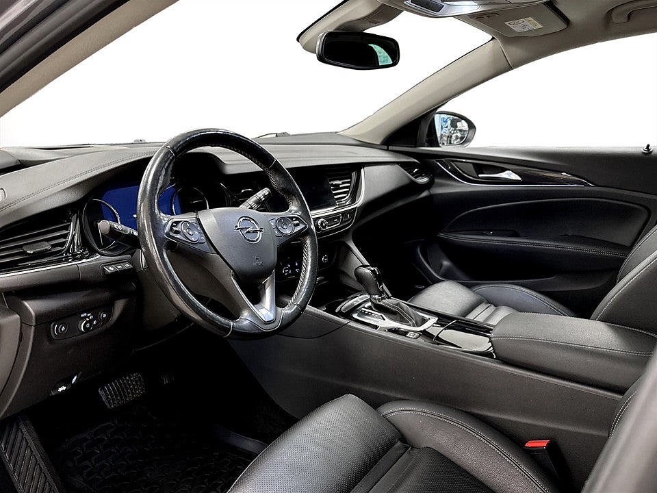 Bild på Opel Insignia Sports Tourer 2.0 174hk Aut ELSTOL B-KAMERA
