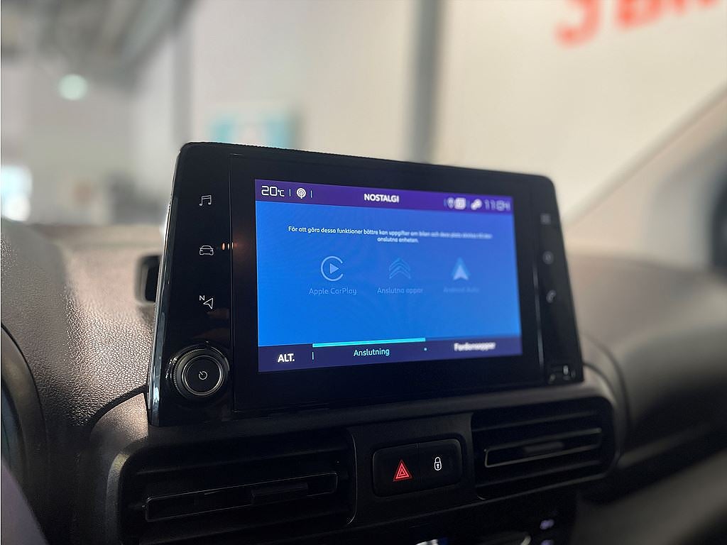 Bild på Citroën e-Berlingo Shine 50kWh 5-sits B-kamera, Nav, sensor