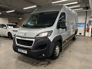 Peugeot Boxer Van 335 2.0 BlueHDi 4x4 MOMS S&V-däck/Dragkrok
