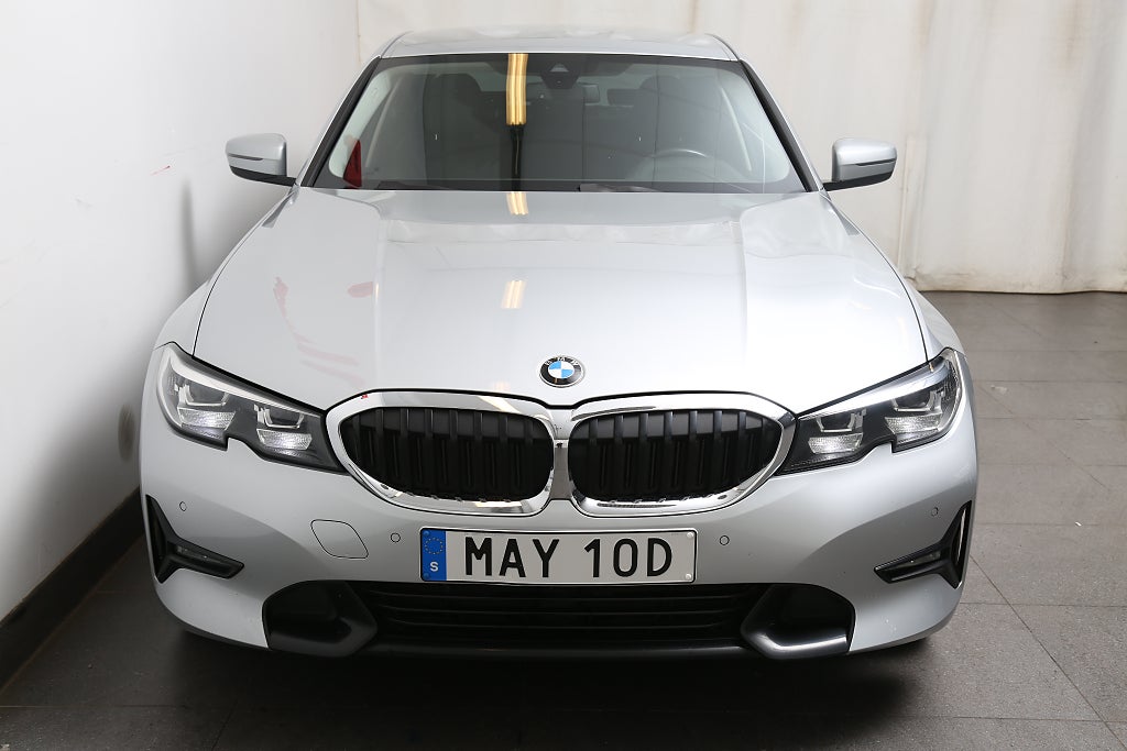 BMW 330e Sedan 292hk Steptronic Sport line Navi P-Sensorer H/K 2020