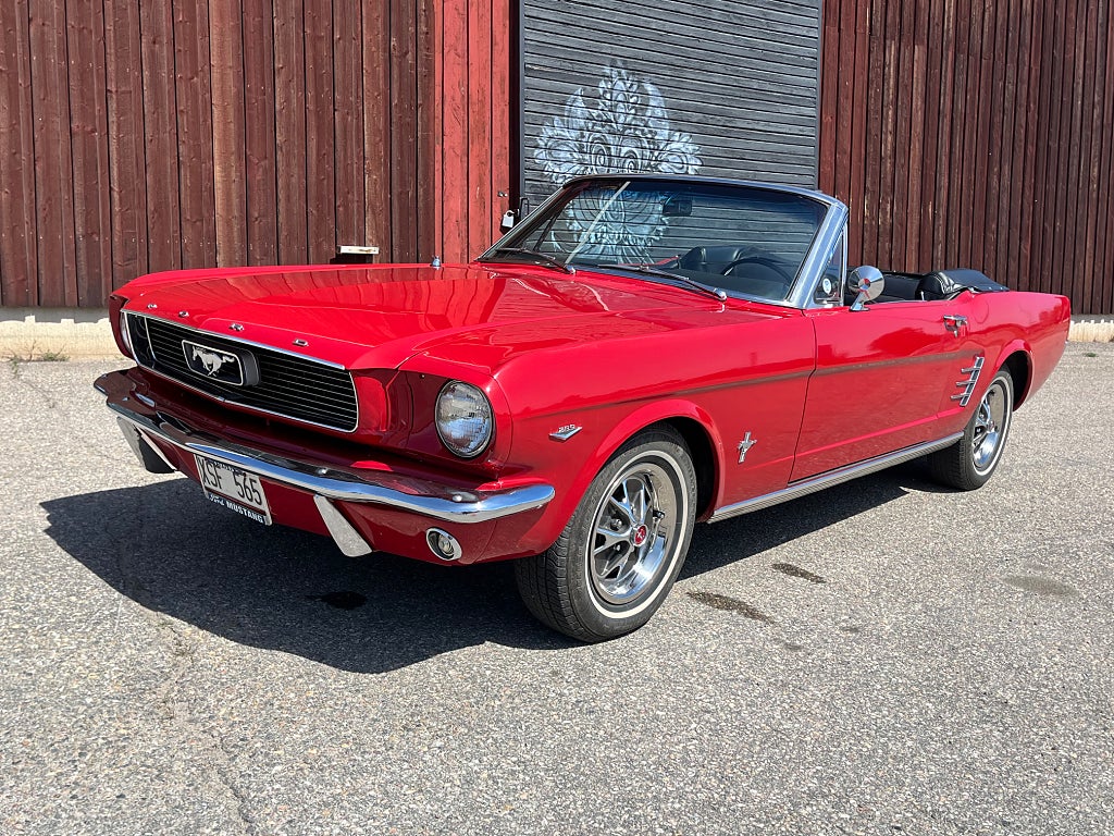 Ford Mustang Cabriolet 