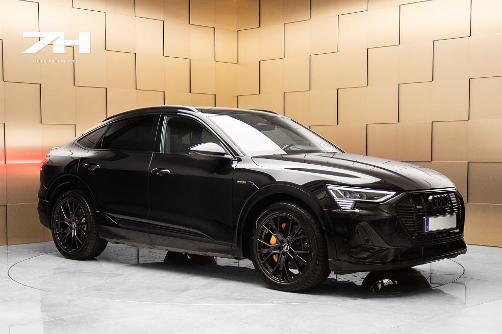 Audi E-Tron Sportback 55 quattro S Line Black Ed. / B&O / Drag