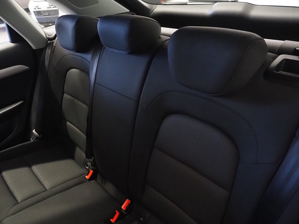 Audi Q3 TDI 150hk quattro S-Tronic | Drag | Pano | Navi | 2018