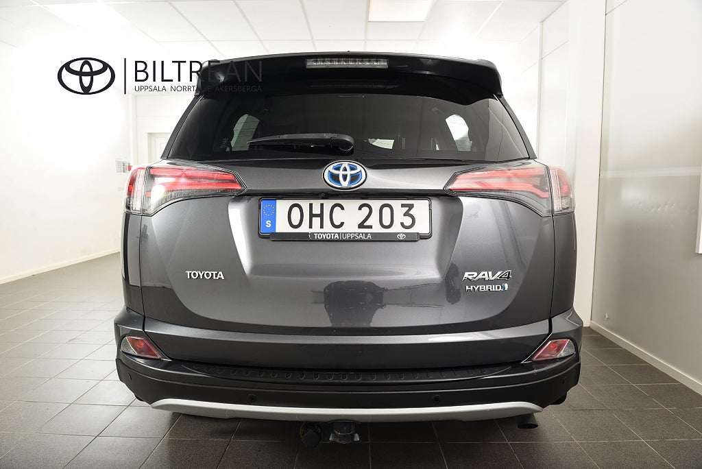 Toyota RAV4 2.5 Elhybrid AWD Executive Drag Backkamera Skinn Navi 