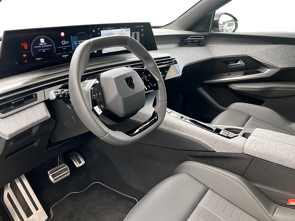 Bild på Peugeot 5008 GT Hybrid 1.2 PT 145hk Aut KAMPANJ BRÄNSLE INGÅR