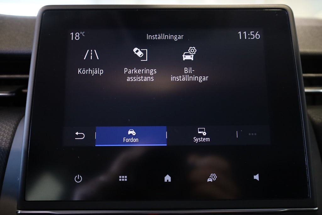 Renault Clio 1.0 TCe Zen 100HK CarPlay M-Värme PDC 2020