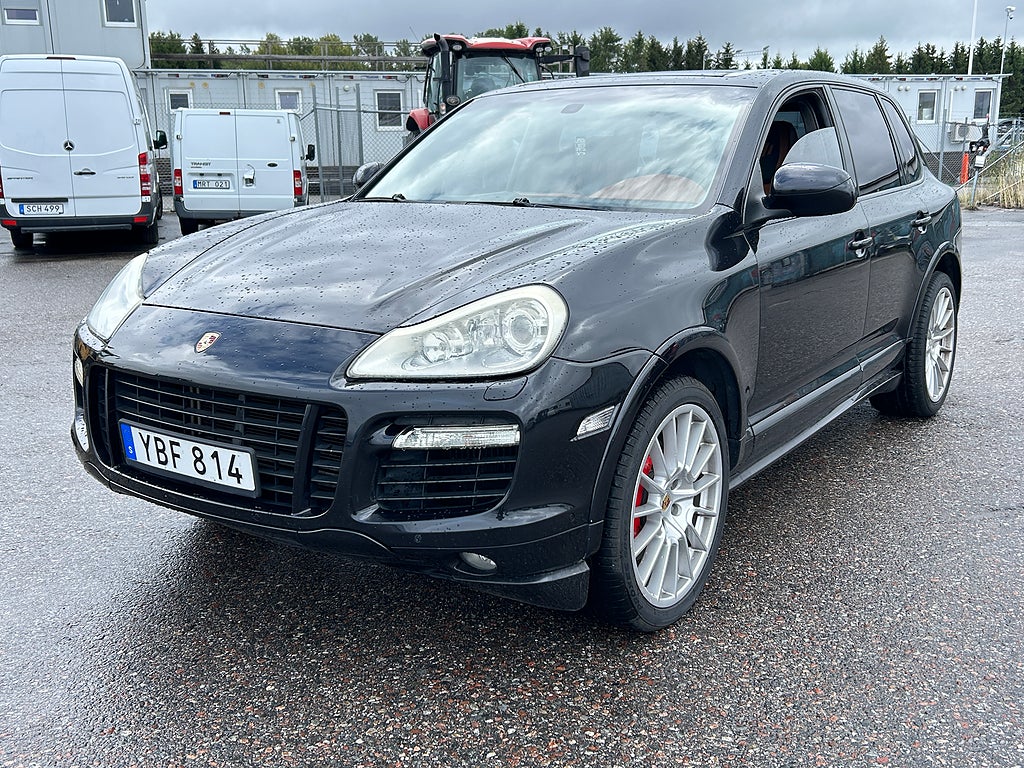 Porsche Cayenne 
