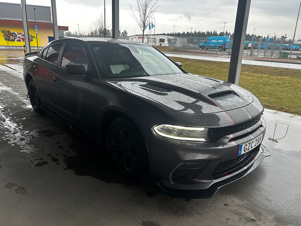Dodge Charger 3.6 V6 TorqueFlite (Facelift & Kit) Ny besiktad 