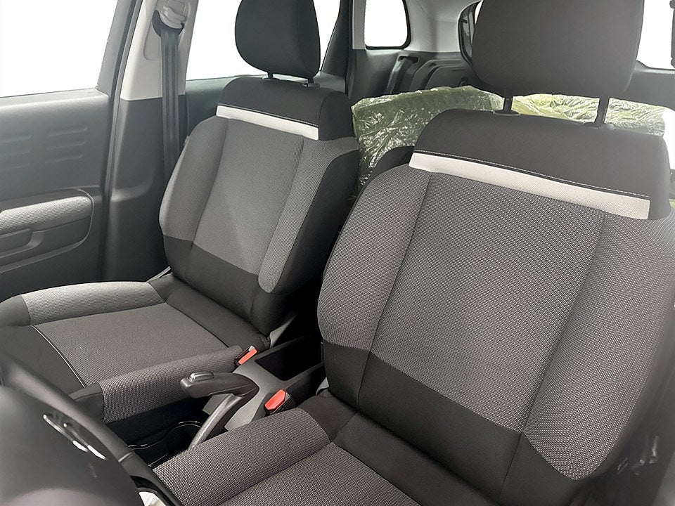 Bild på Citroën C3 Aircross Shine 1.2 PT 130hk Aut - CARPLAY, FARTHÅLLARE