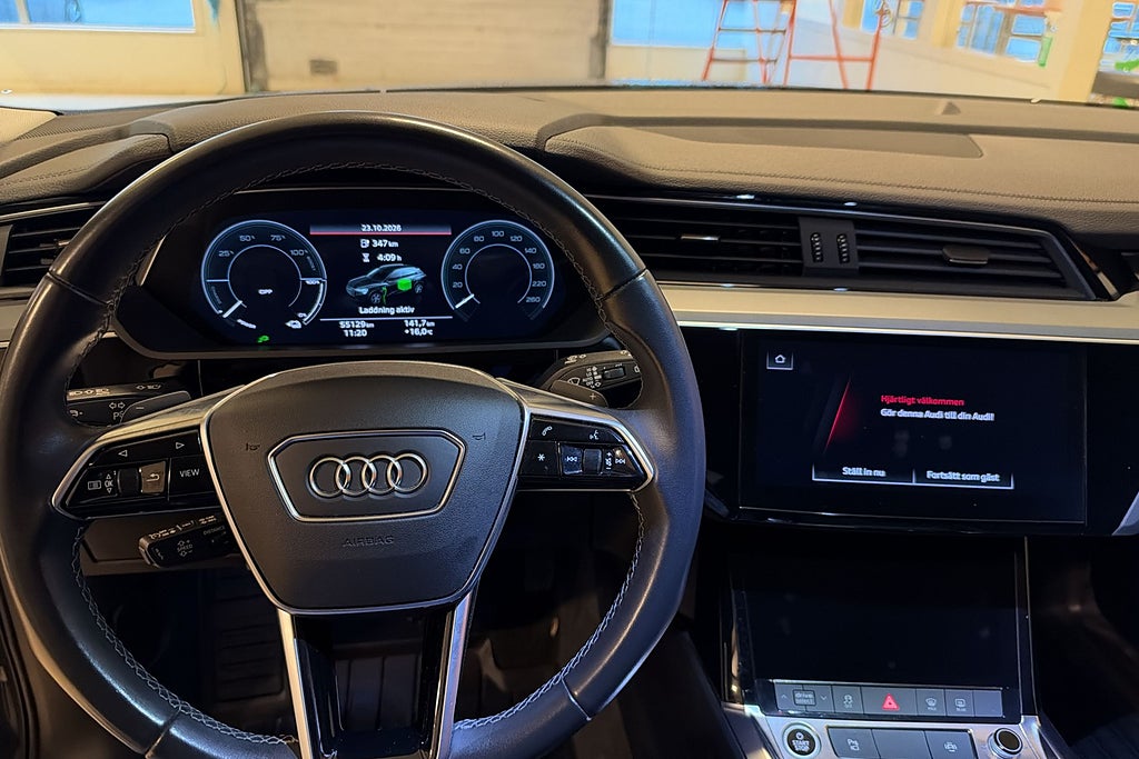 Audi Q8 e-tron 50 quattro Drag Kamera Moms  Navi P-värm Proline miniatyr 7