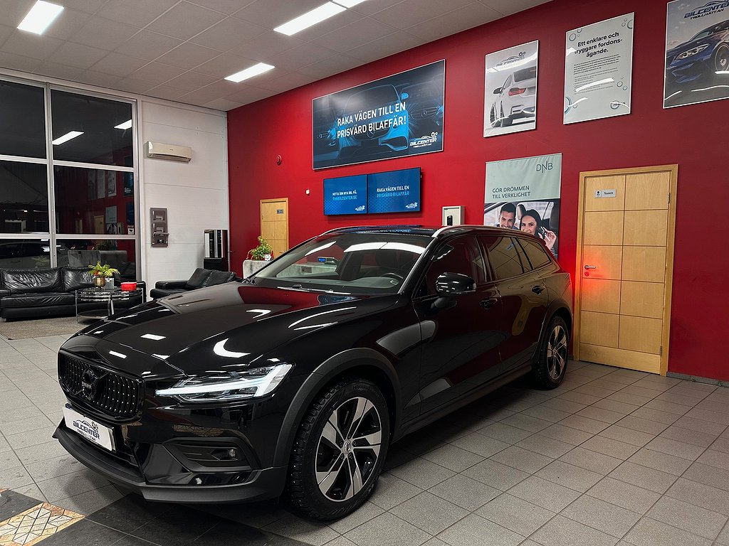 Volvo V60 Cross Country D4 AWD Skinn Drag Nybes 2140kr/MÅN