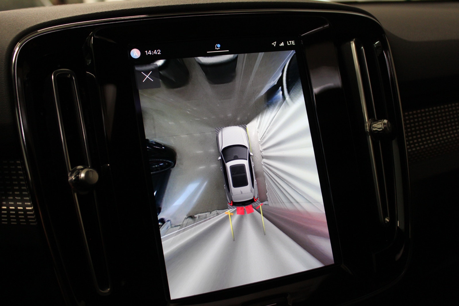 Volvo XC40 P8 Recharge Twin Pro, Panorama, 360 kam, Värmepump 2022 - miniatyr 27