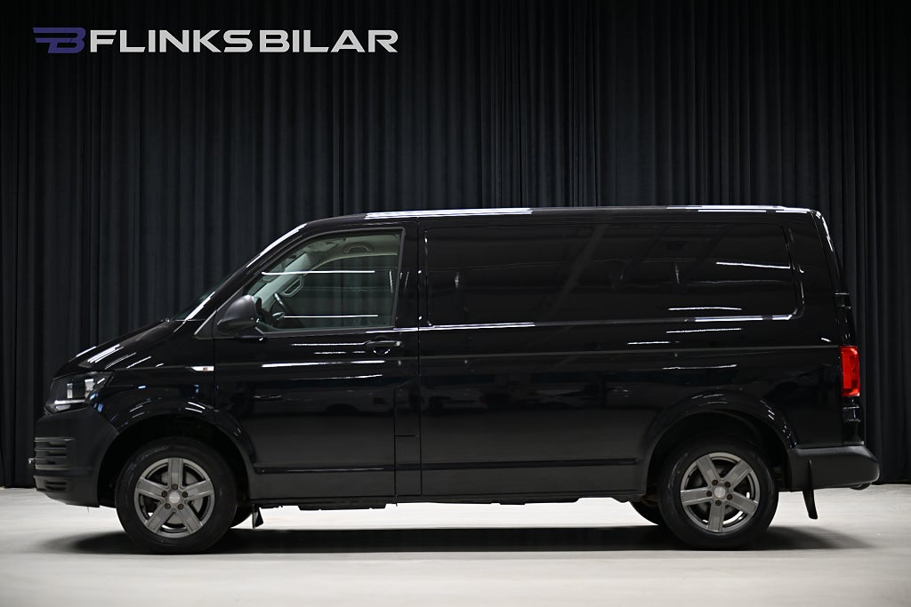 Volkswagen Transporter 2.0 TDI DSG 150HK Dragkrok|Dieselvärmare|PDC|Leasbar