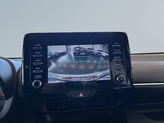 Toyota Yaris Hybrid CVT Active S&V-hjul/Adaptiv Farthållare/Kamera – bild 15