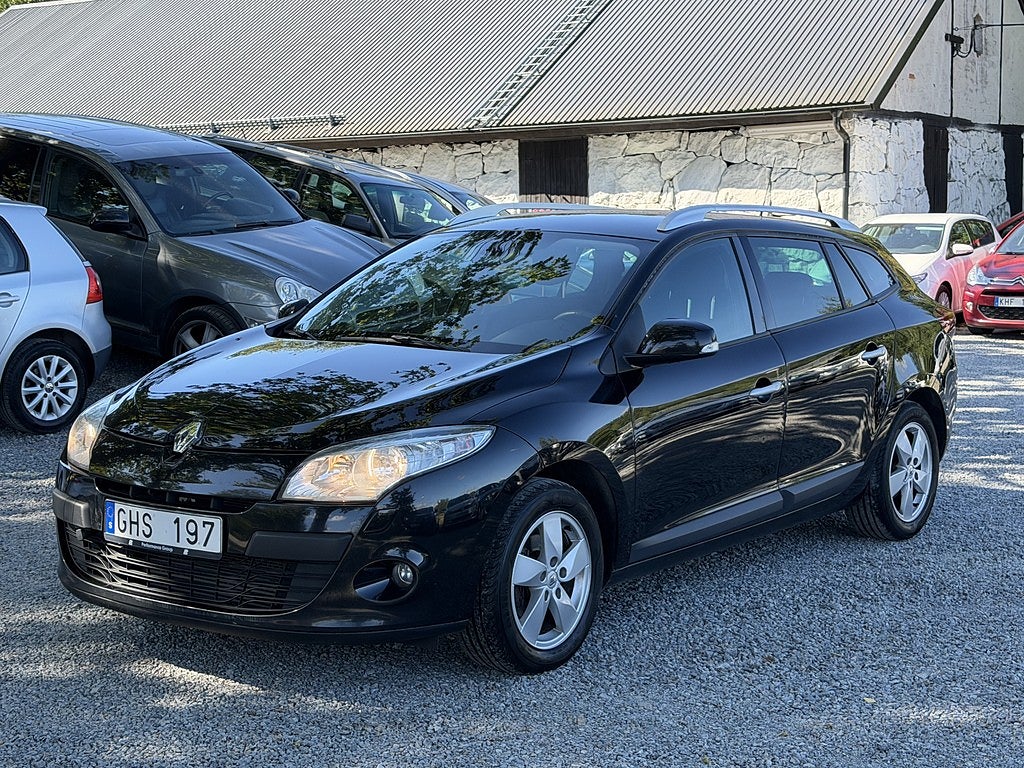 Renault Mégane Grandtour 1.5 dCi DCT, 110hk, nybesiktad, drag, 2011