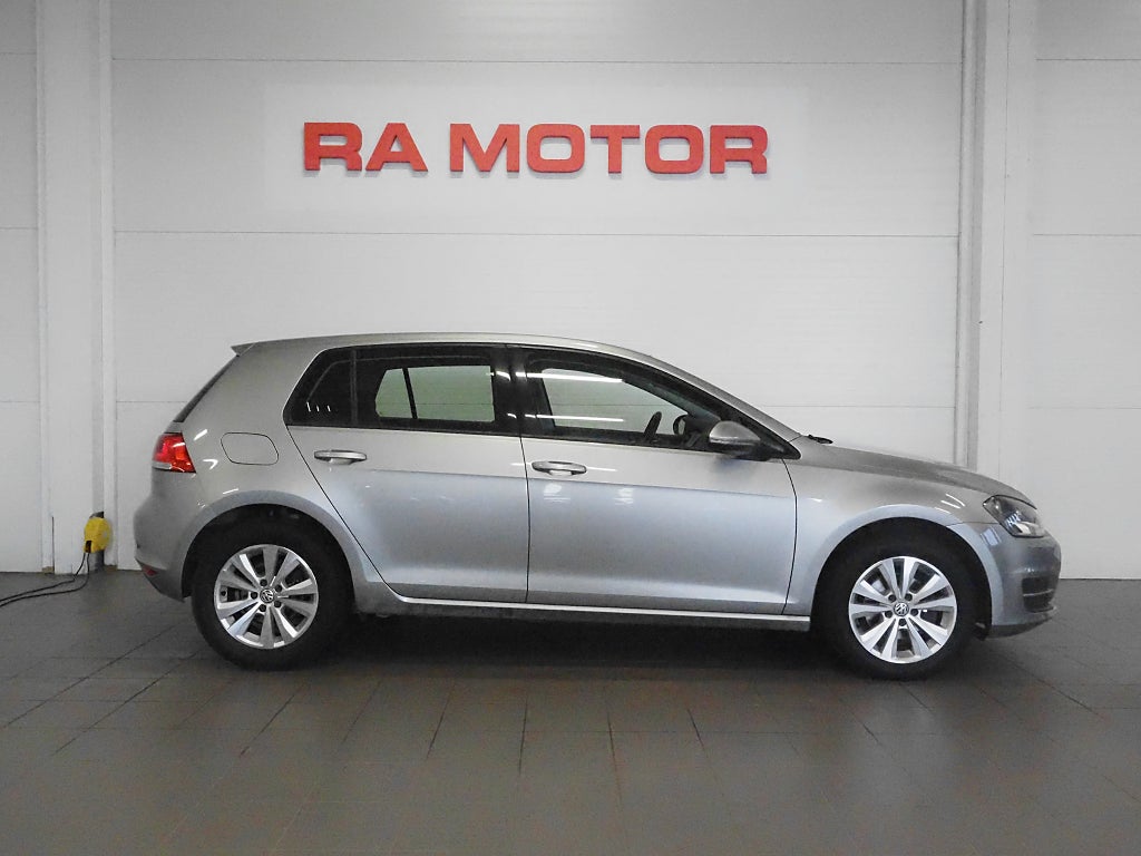 Volkswagen Golf 5-dörrar 1.2 TSI BMT Masters 105hk | Bluetooth | 2015