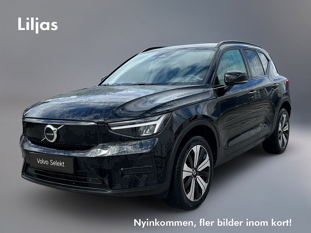 Volvo XC40 Recharge Core Edition //Kamera//Värmare//