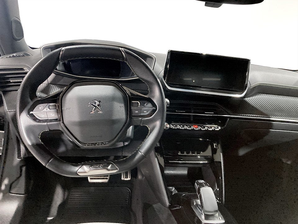 Bild på Peugeot E-2008 GT 50kWh 136hk Aut - B-KAMERA, CARPLAY