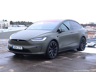 Tesla Model X 2023