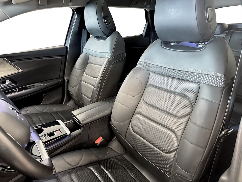 Bild på Citroën C5X Shine Exclusive 1.6 PT 180hk Aut PANO 360-KAMERA DRAG 