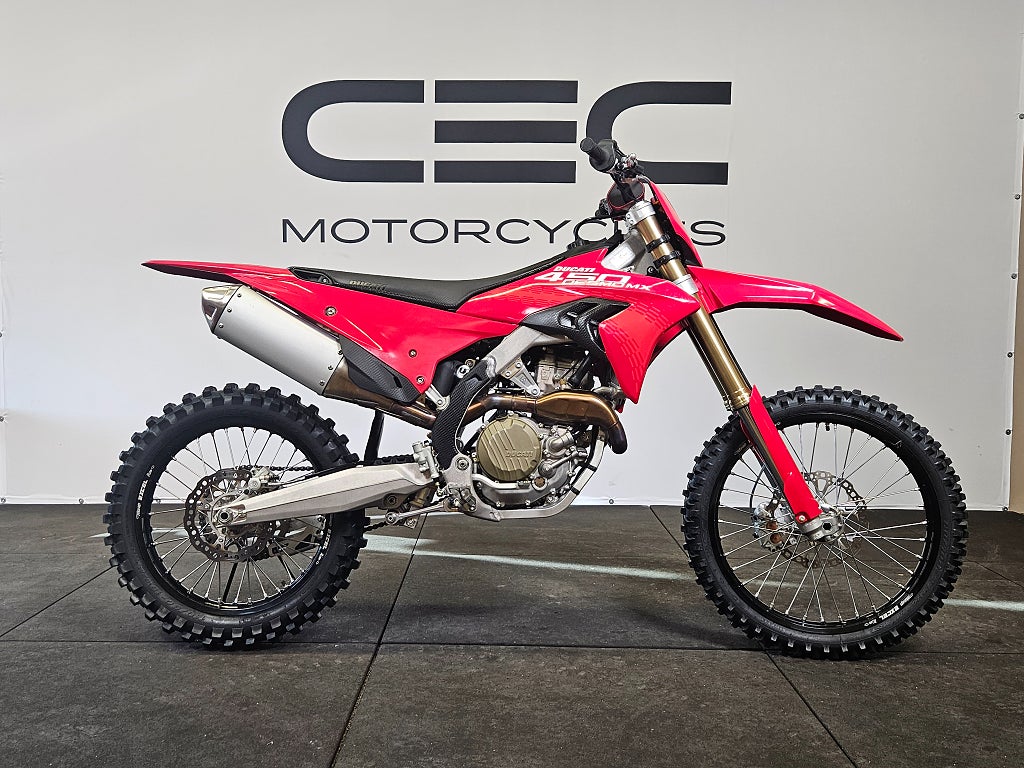 Ducati Desmo 450 MX *Demo* 4h körtid 