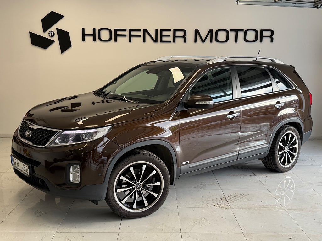 Kia Sorento 2.2 CRDi 4WD GPS MVärmare BKamera Pano Rattvärme 7Sits