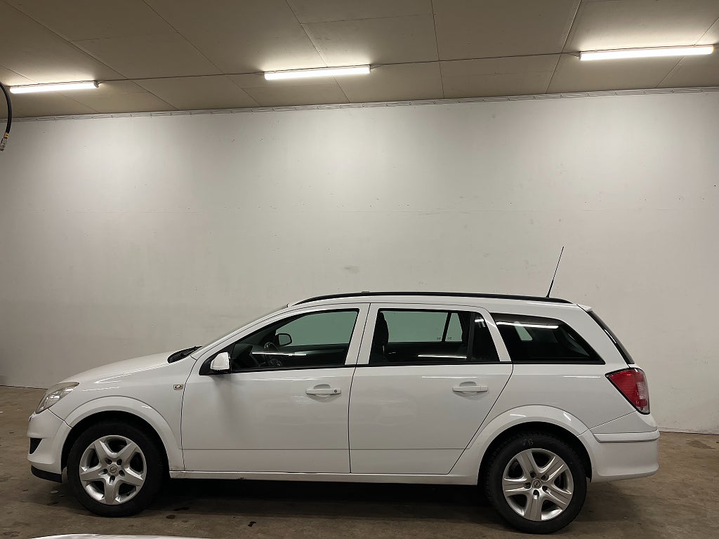 Opel Astra Caravan 1.6 ECOTEC, Nybes, Dragkrok, Kambytt
