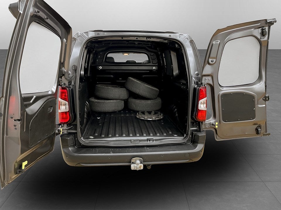 Bild på Citroën Berlingo Business 1.5 BHDi 130hk Aut L2 - WEBASTO,DRAG,NYSERVAD