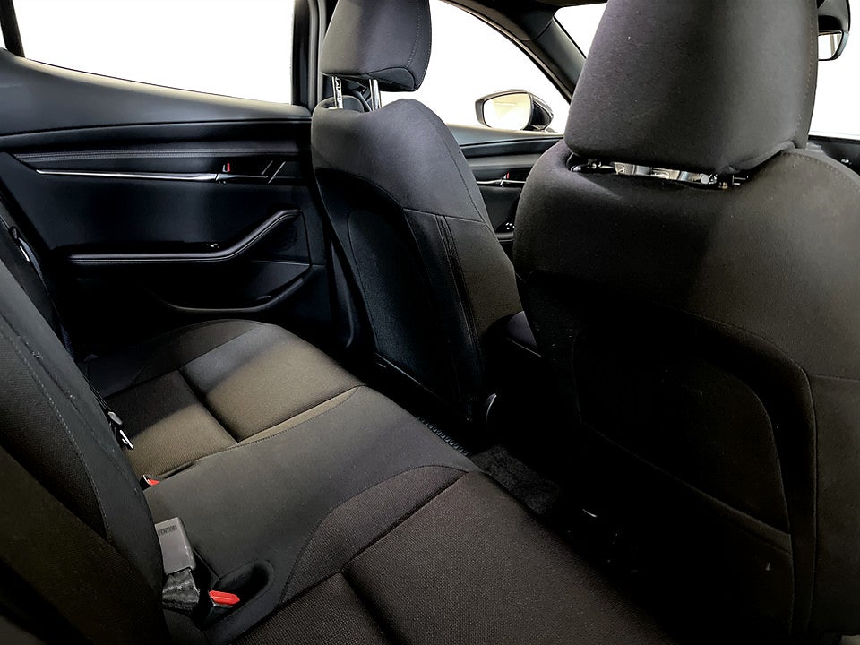 Bild på Mazda 3 2.0 SKYACTIV-G M 150hk Aut B-KAMERA NAVI