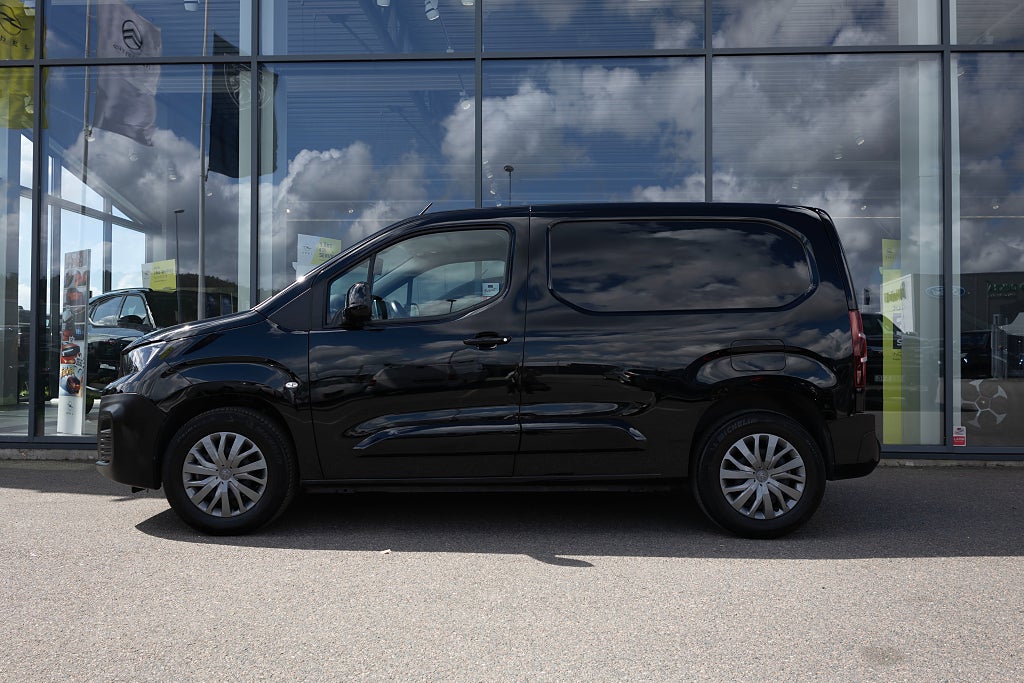 Peugeot e-Partner PRO+ L1 3,3m3 Electric 136 50kWh Nyservad