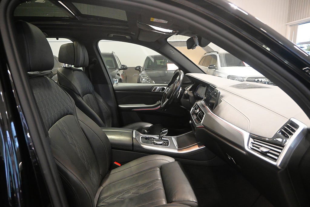 BMW X5 2023 - miniatyr 13