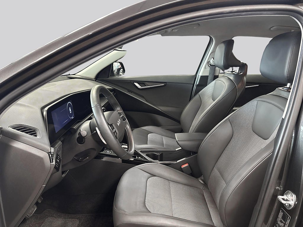 Kia Niro PHEV DCT Action