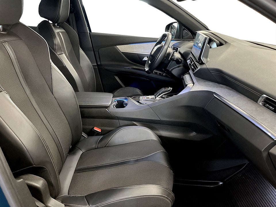 Bild på Peugeot 3008 GT 1.2 PT 130hk Aut - B-KAMERA, CARPLAY