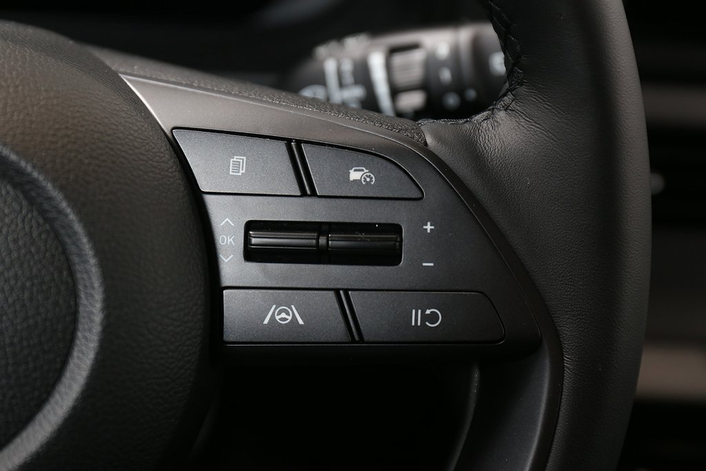 Hyundai i20 1.0T Mildhybrid Essential Automat 2025