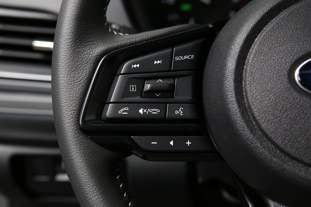 Subaru Forester 2.0i e-Boxer Adventure i Lager +3 År Service 2025
