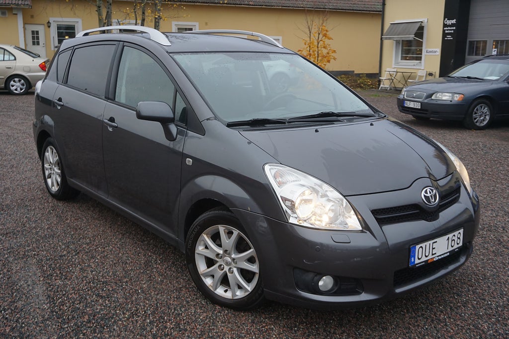 Toyota Corolla Verso 2.2 D-4D 7-Sits Drag M-Värmare