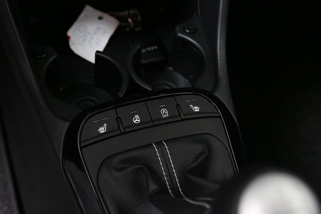 Kia Picanto 1,0 67hk Advance CarPlay Keyless Navi Kamera P-sensor