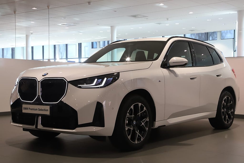 BMW X3 20i M Sport PRO / Rattvärme / Innovation