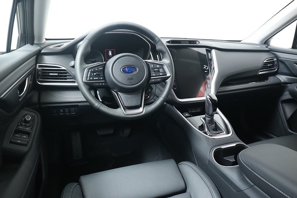 Subaru Outback Limited| 3 fria Service.