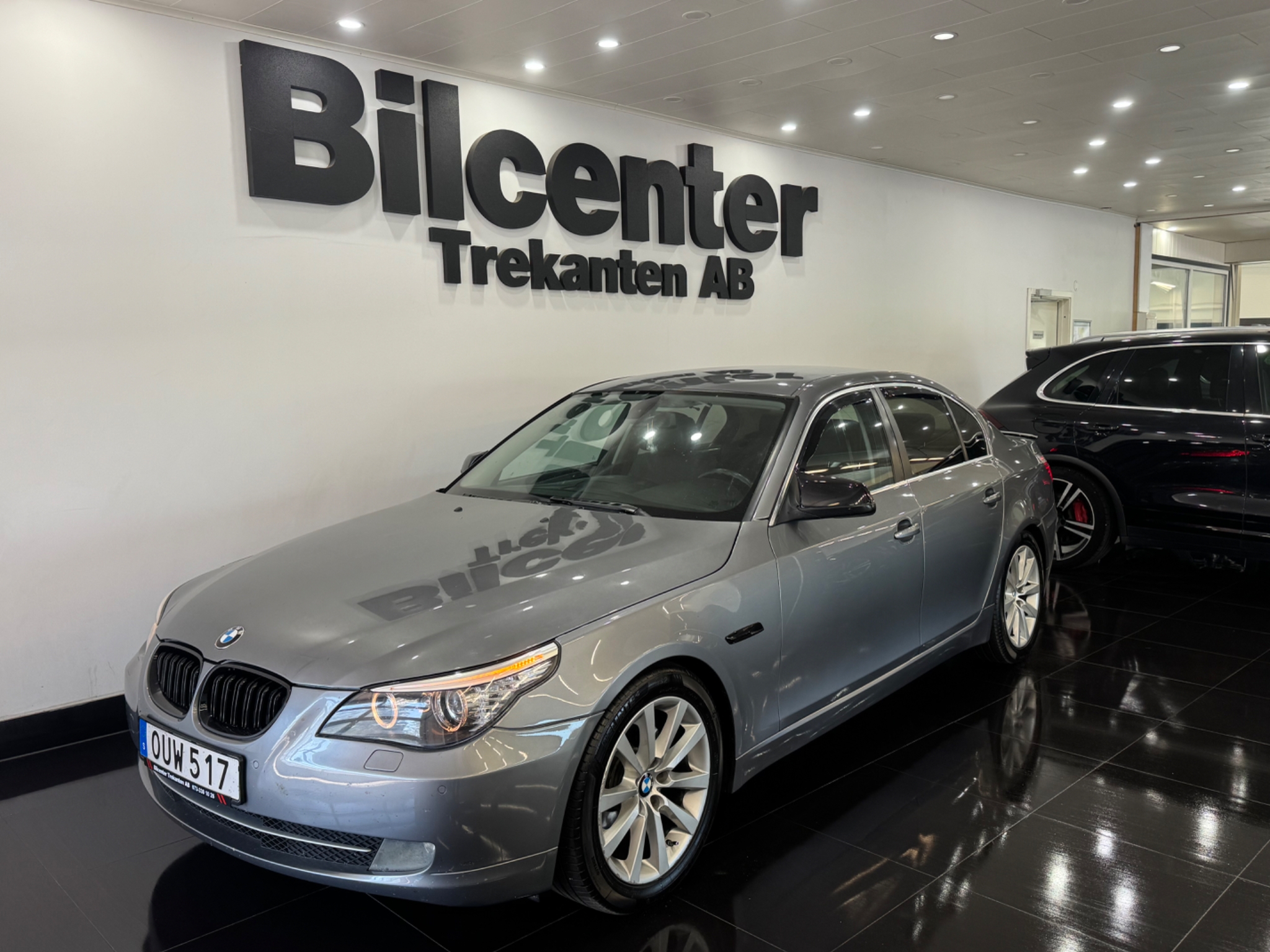 BMW 520 2010, kuva 2/38