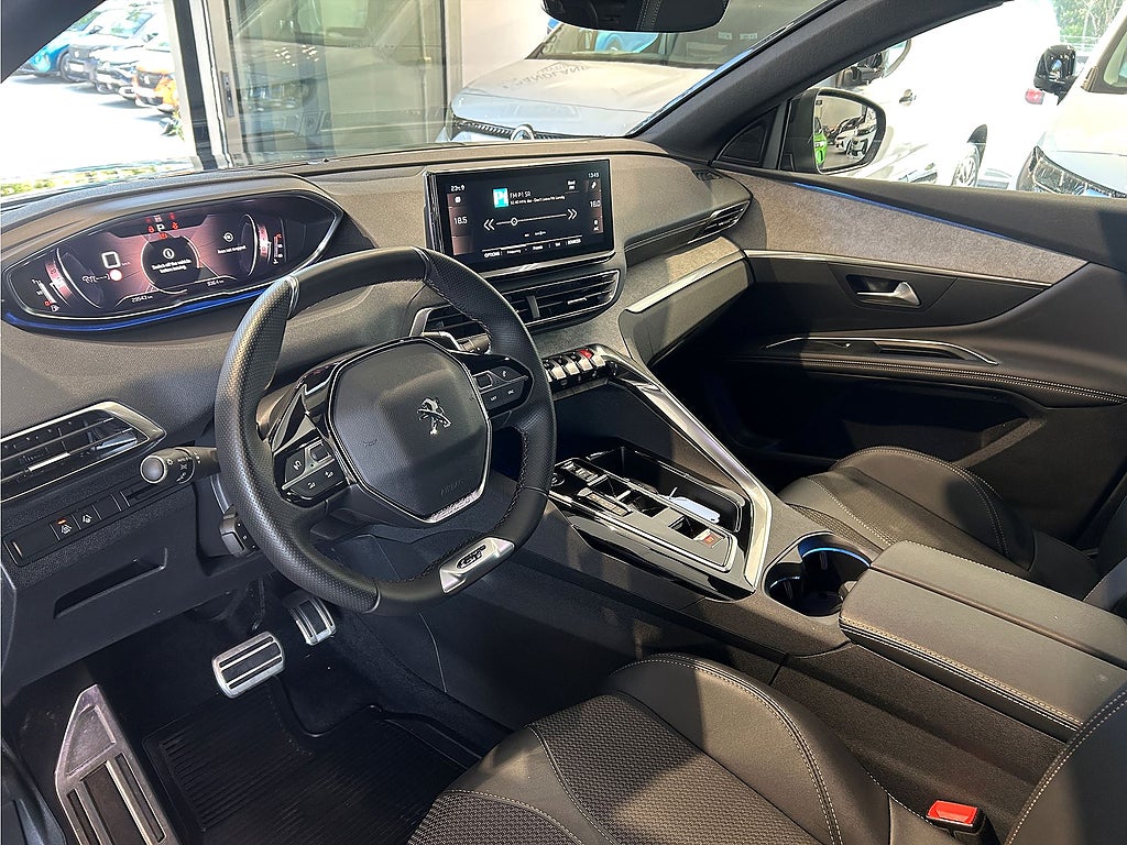 Bild på Peugeot 3008 GT 1.2 PT 130hk Aut - B-KAMERA, P-SENSORER