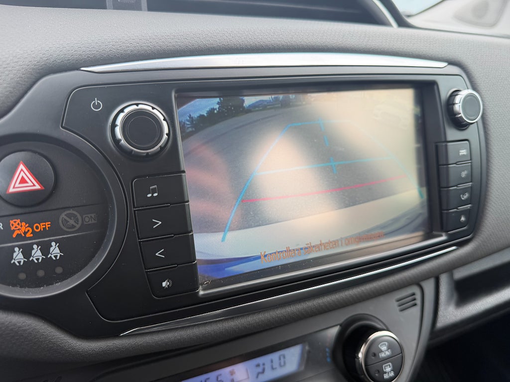 Toyota Yaris Hybrid e-CVT Active Euro 6