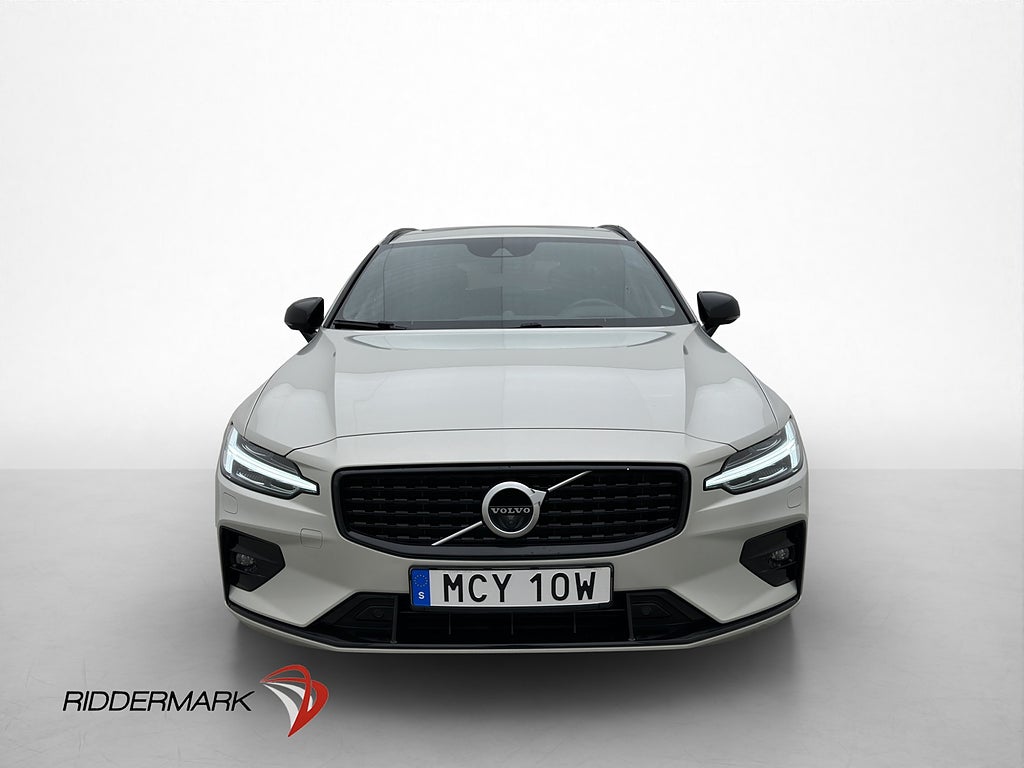 Volvo V60 D4 AWD 190hk R-Design B&W Pano HUD Värmare 360°