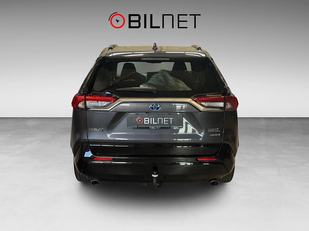 Toyota RAV4 Plug-in Hybrid E-CVT Active Sv-Såld Drag Backkamera LED